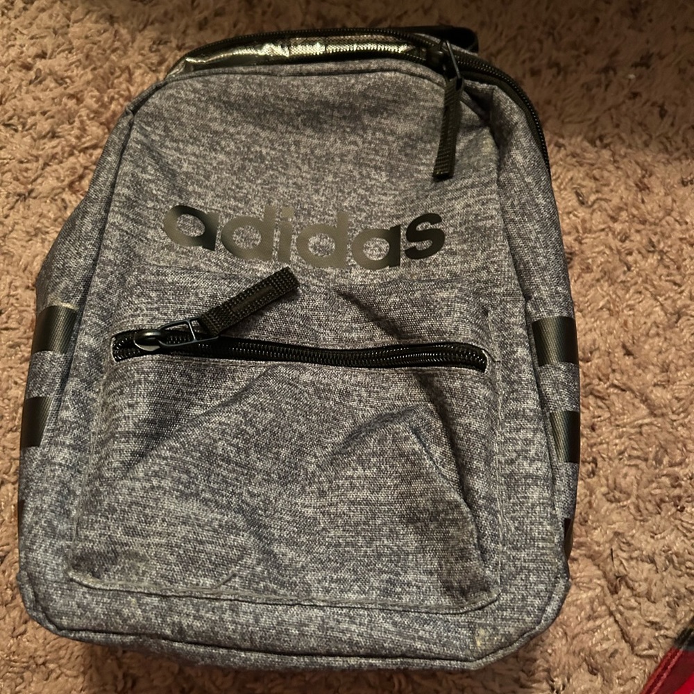 adidas lunch box